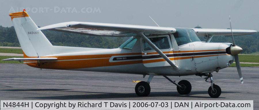 N4844H, 1979 Cessna 152 C/N 15283984, 1979 Cessna 152 in Danville Va.