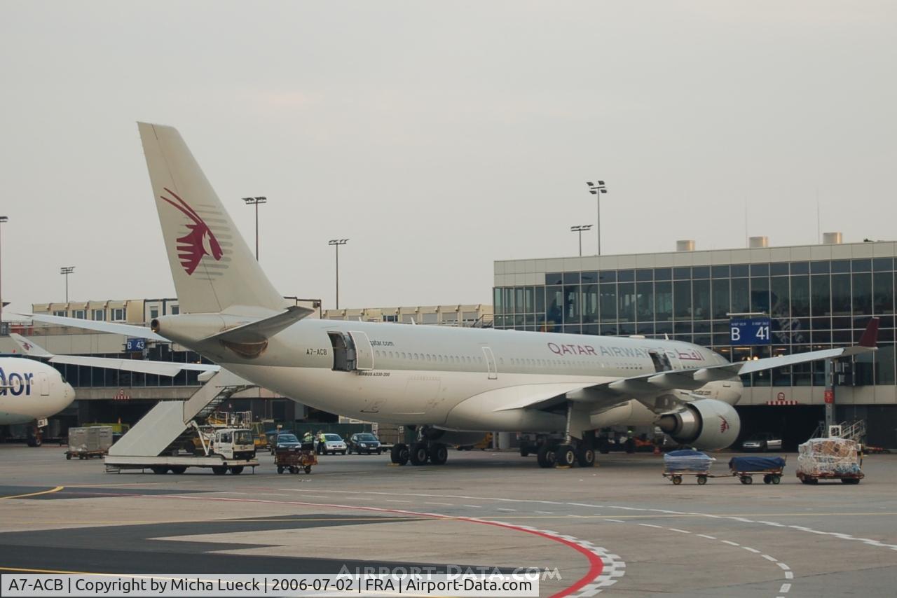 A7-ACB, 2002 Airbus A330-203 C/N 489, Qatar is one of the Middle East shooting stars in the skies