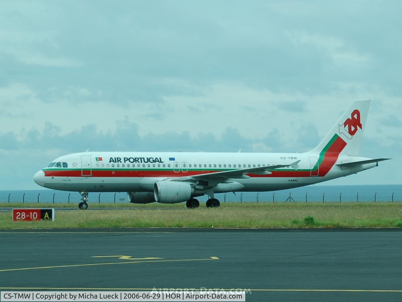 CS-TMW, 2001 Airbus A320-214 C/N 1667, Just arrived in Horta/Azores from Lisbon