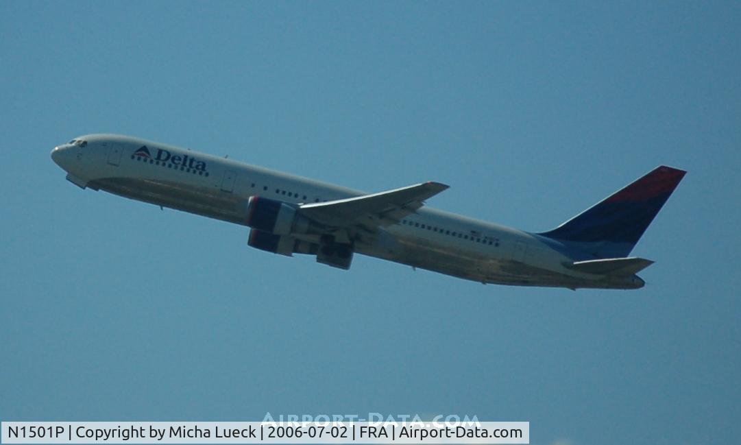 N1501P, 1990 Boeing 767-3P6 C/N 24983, Climbing out of Frankfurt