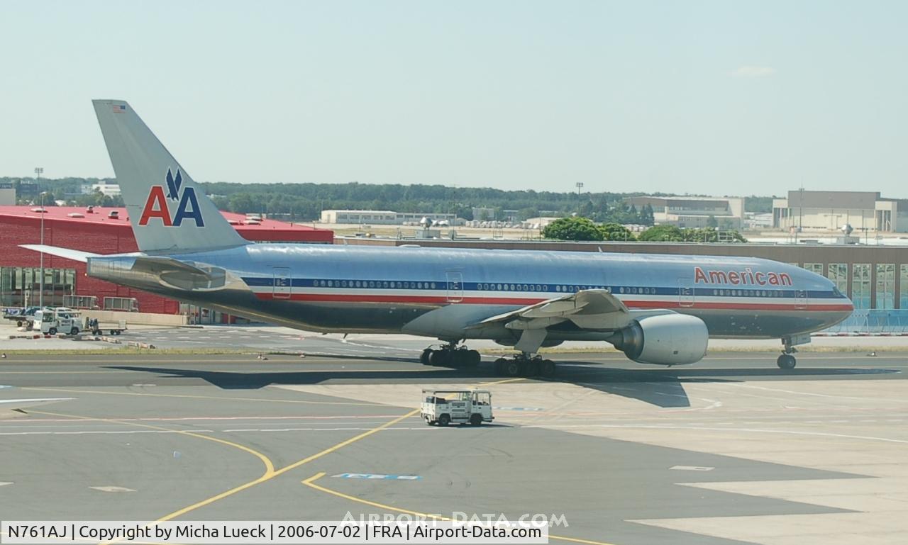 N761AJ, 2002 Boeing 777-223 C/N 31478, Taxiing to the runway for take-off