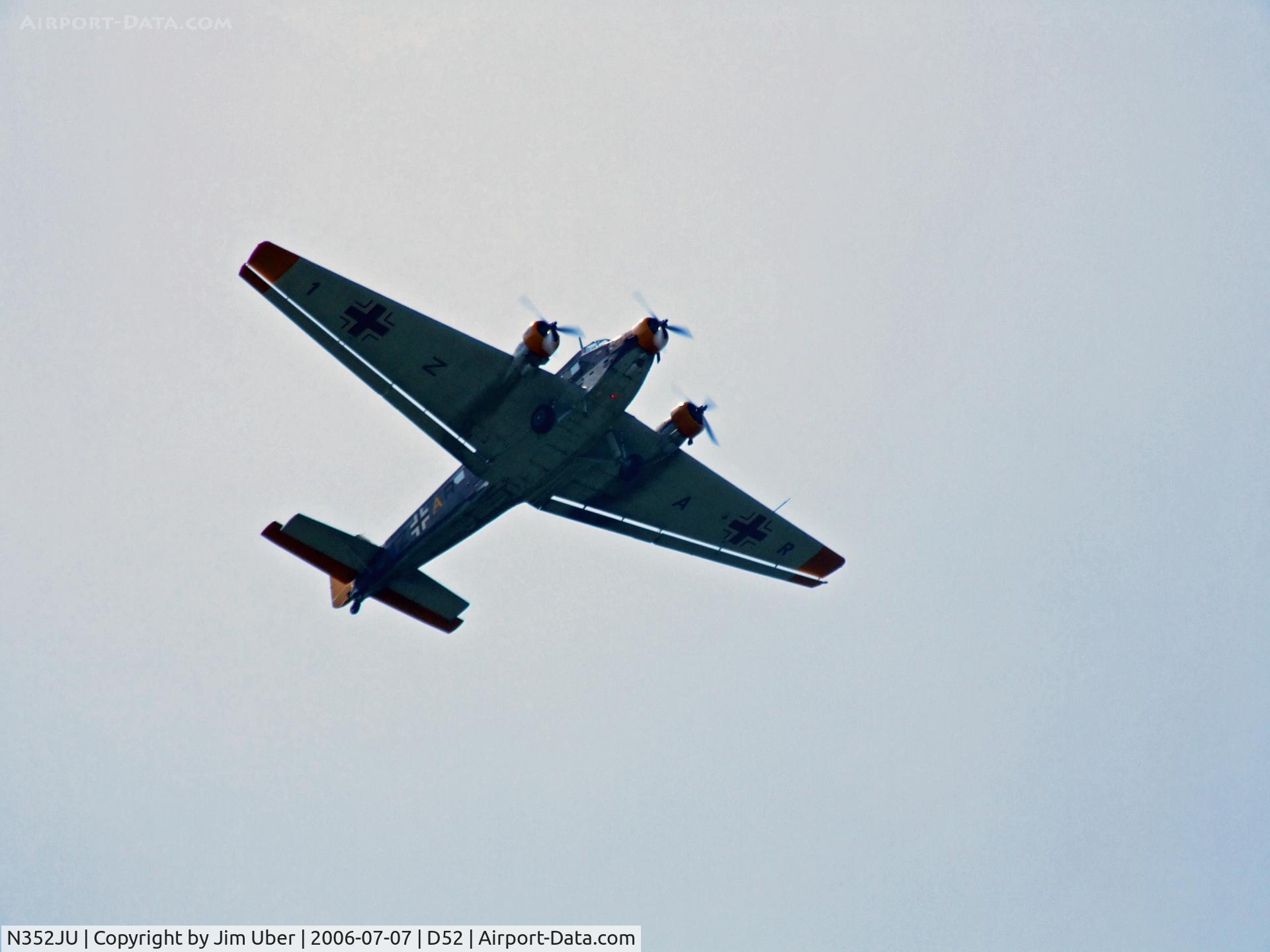N352JU, 1941 Junkers (CASA) 352L (Ju-52) C/N 67, Arrival Pass at Geneseo show
