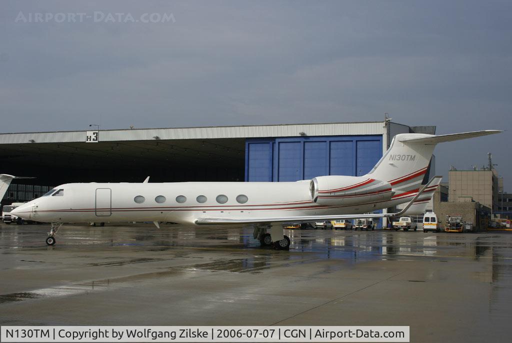 N130TM, 2001 Gulfstream Aerospace G-V C/N 660, visitor