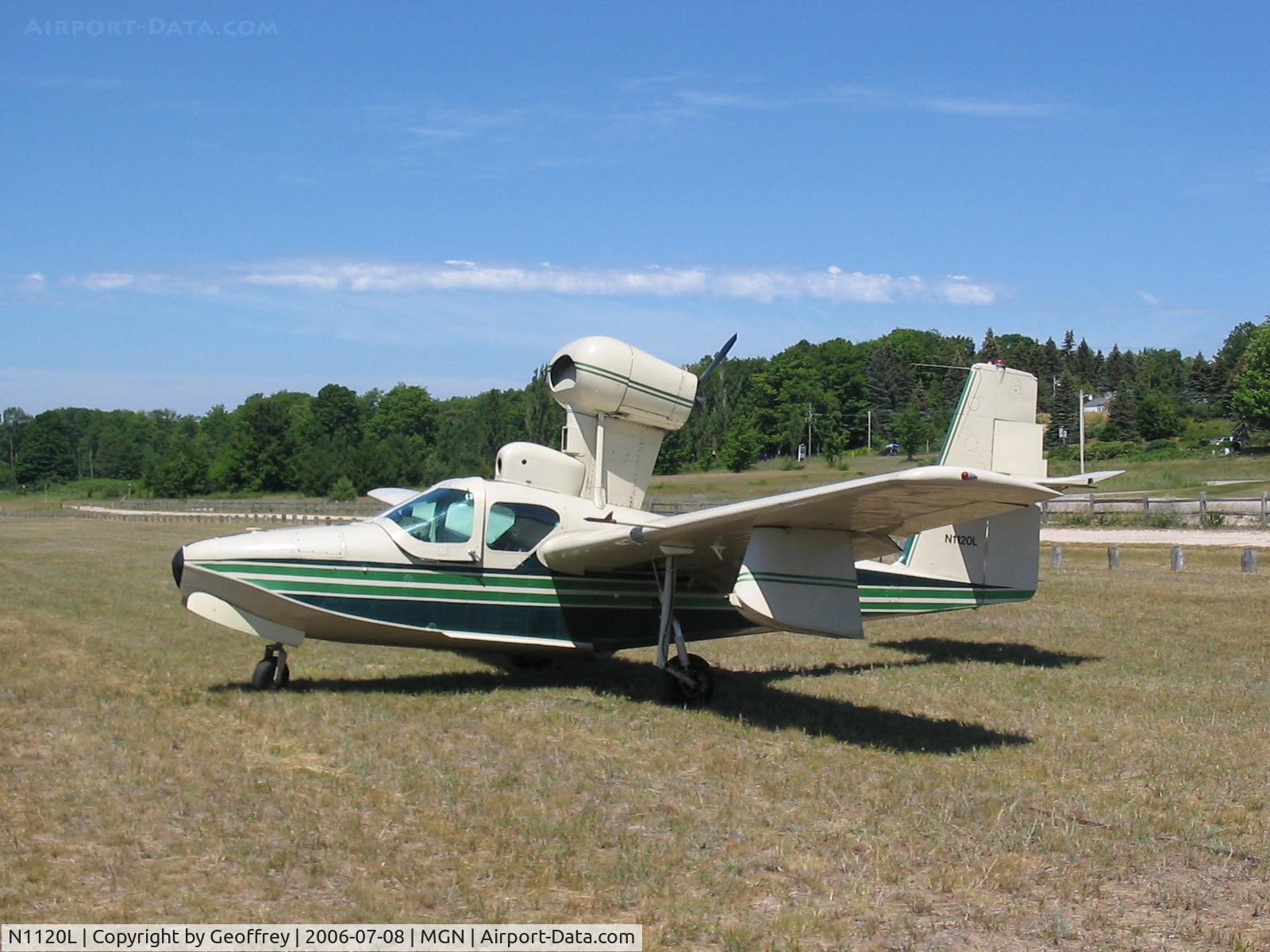 N1120L, 1963 Lake LA-4 C/N 282, Amph @ MGN