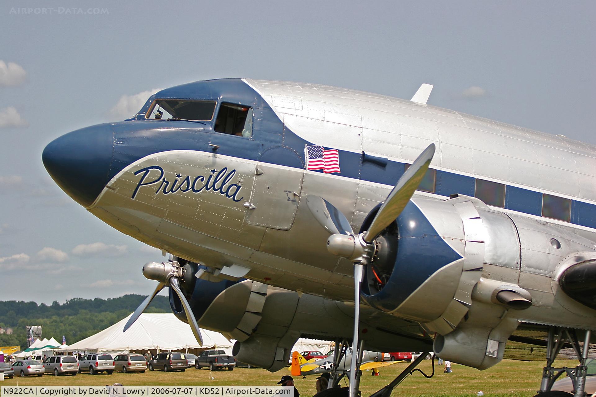 N922CA, 1940 Douglas DC-3A-S4C4G C/N 2204, N922CA at KD52.
