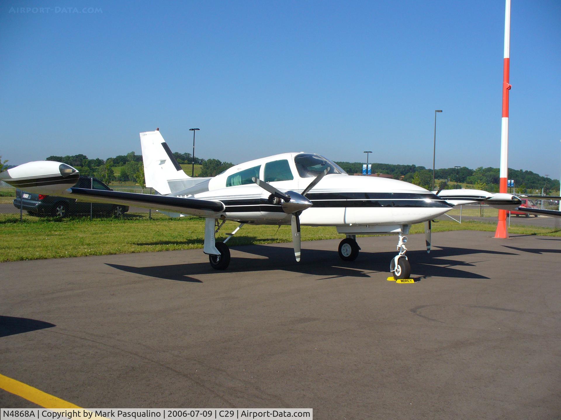 N4868A, 1978 Cessna 310R C/N 310R1393, Cessna 310R