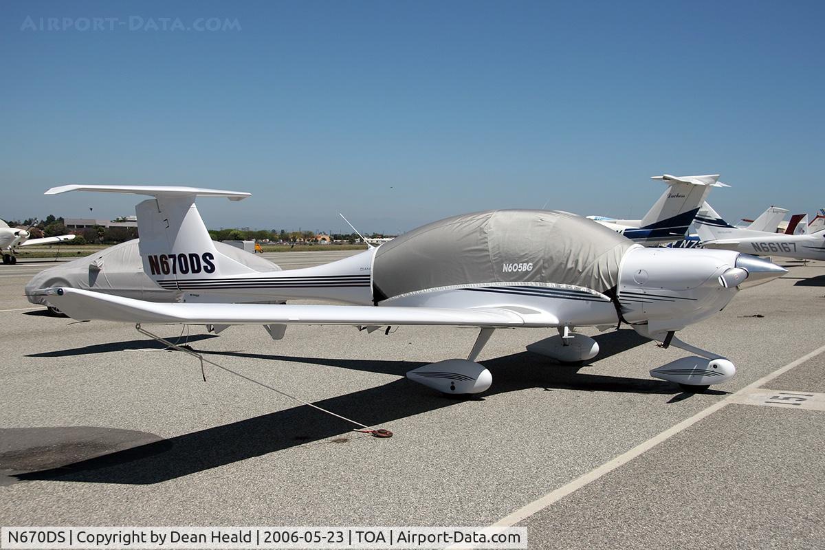 N670DS, 2006 Diamond DA-40 Diamond Star C/N 40.617, Diamond DA40 N670DS parked on the ramp at Torrance Municipal Airport (KTOA) - Torrance, California.
