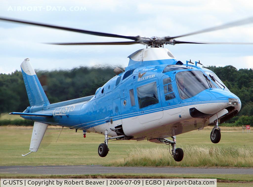 G-USTS, 1982 Agusta A109A II C/N 7275, Agusta A109A Hirundo II