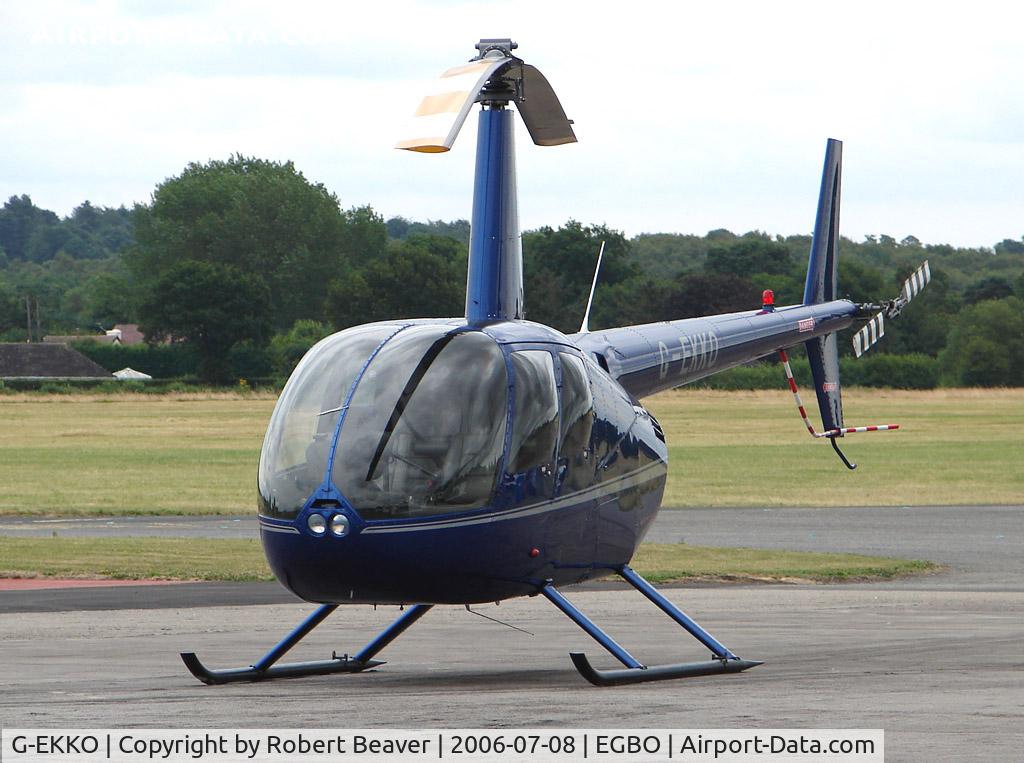 G-EKKO, 2000 Robinson R44 C/N 0821, Robinson R44 Raven