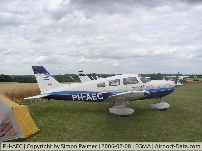 PH-AEC, 1996 Piper PA-28-181 Cherokee Archer III C/N 2843039, PA28 visiting Fowlmere