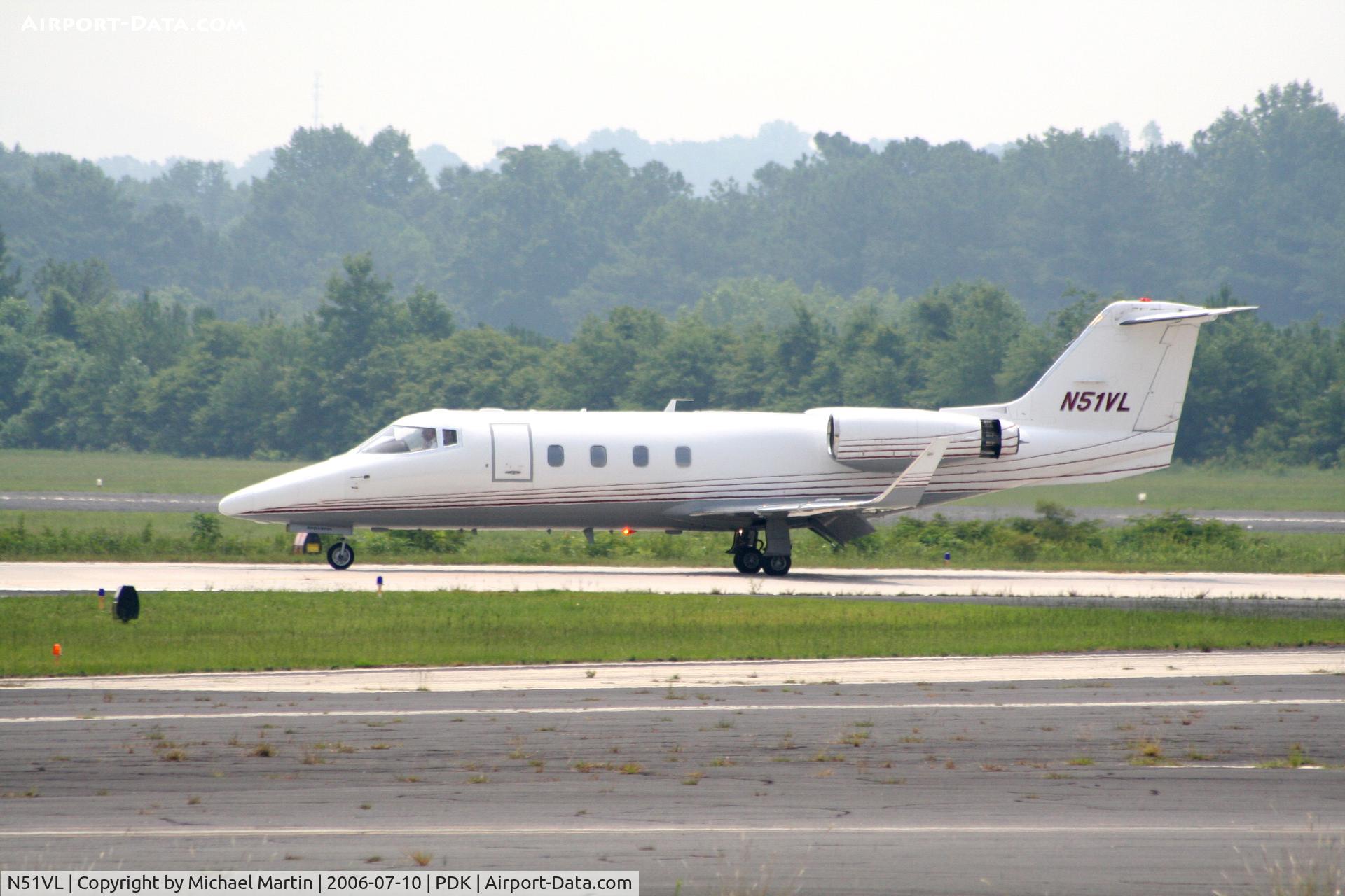 N51VL, 1955 Gates Learjet 55 C/N 116, Landing 2L With Airbrakes Extended