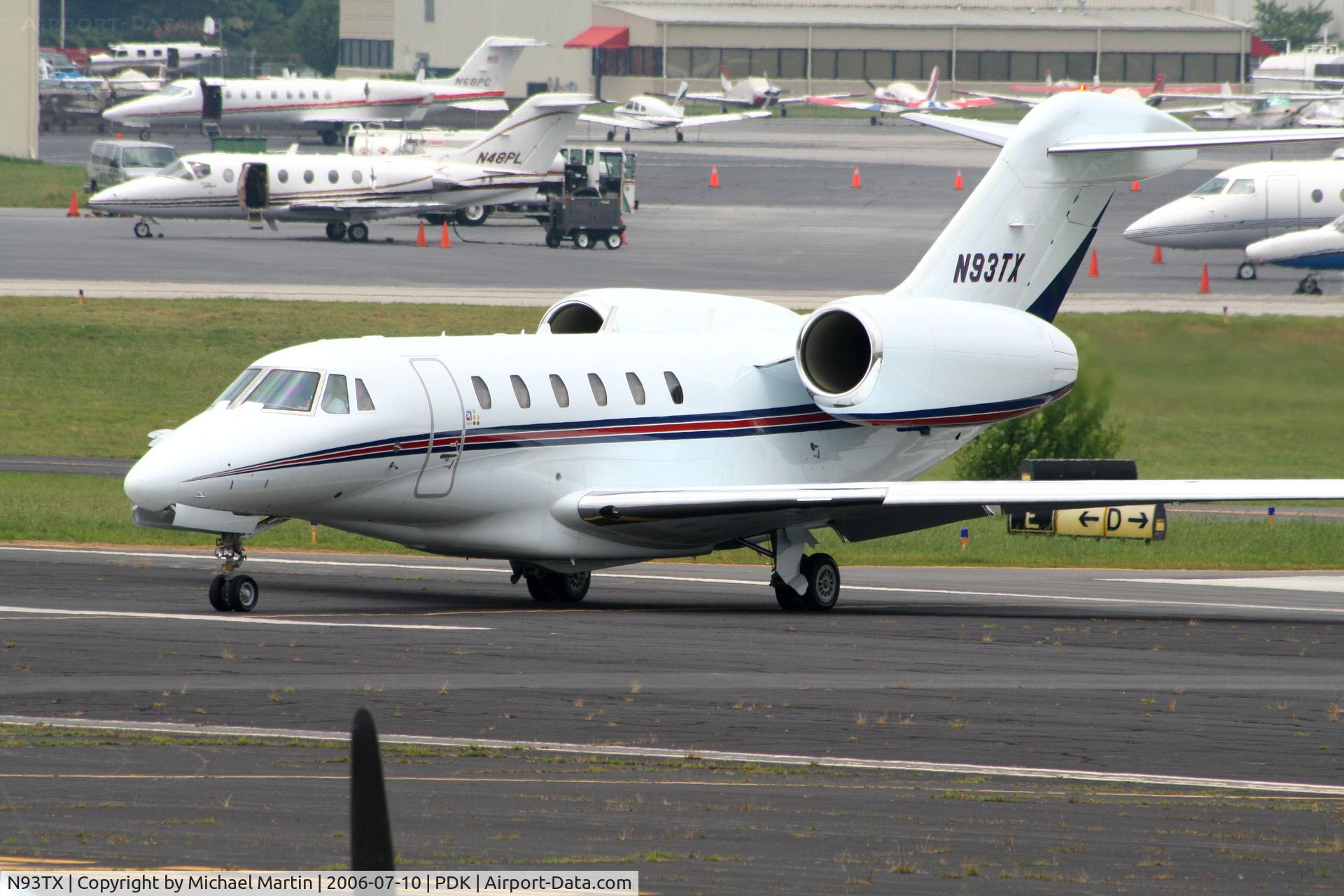 N93TX, 1999 Cessna 750 Citation X Citation X C/N 750-0099, Taxing to Jet Fueling for a top off
