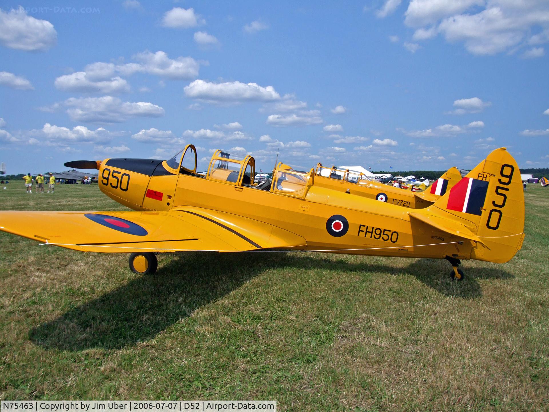 N75463, 1943 Fairchild M-62A-4 C/N T42-4299, A pristine restoration on the PT-26