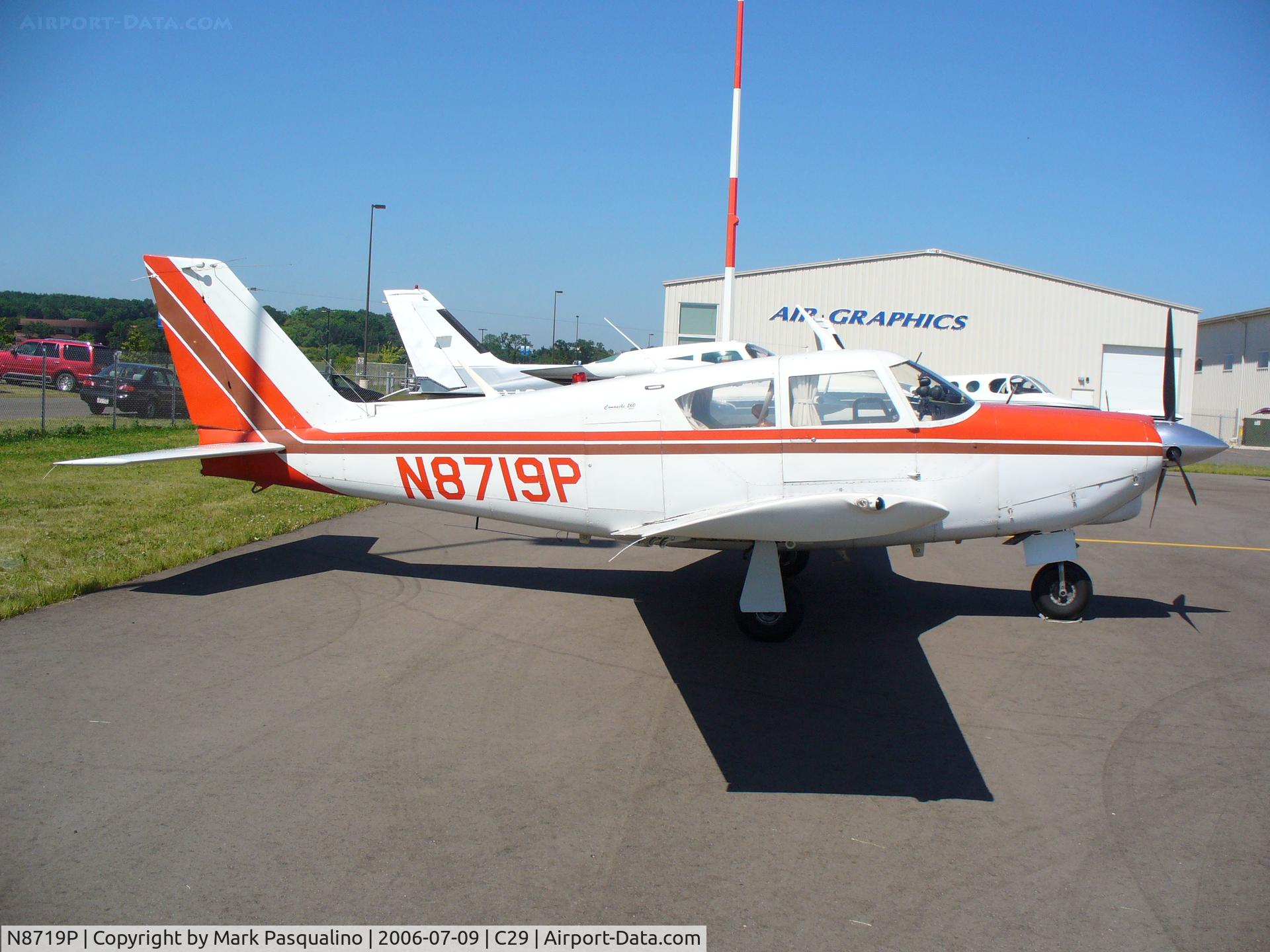 N8719P, 1965 Piper PA-24-260 C/N 24-4168, PA-24-260