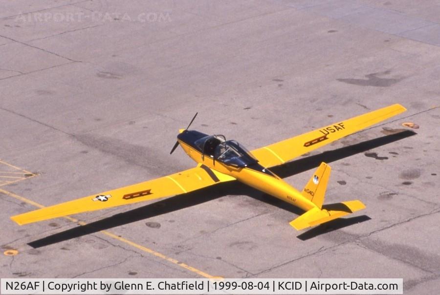 N26AF, 1983 Schweizer SGM2-37 C/N 6, parked on the ramp below the tower, TG-7A 82-0040