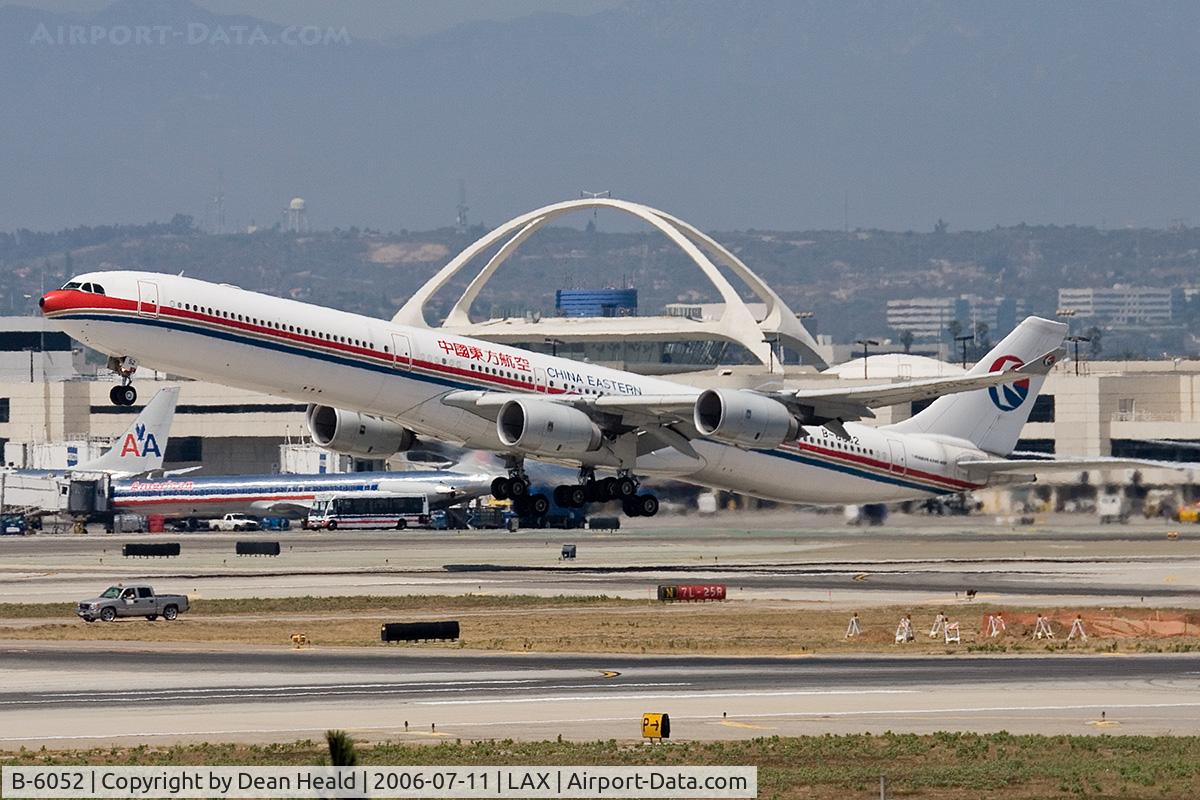 B-6052, 2003 Airbus A340-642 C/N 514, China Eastern B-6052 (FLT CES586) departing RWY 25R enroute to Pudong (ZSPD) - Shanghai, China.