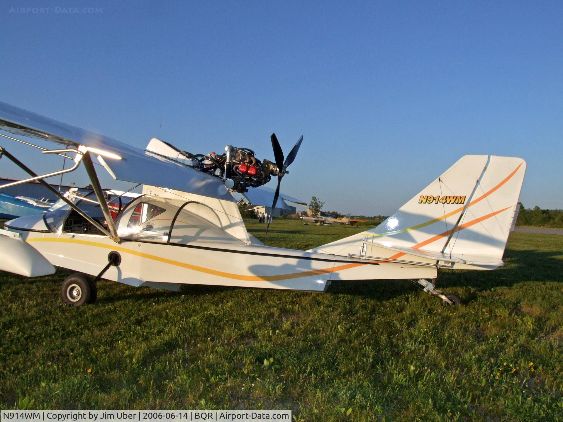 N914WM, 2004 Progressive Aerodyne Searey C/N 1DK290C, At the EAA fly-in