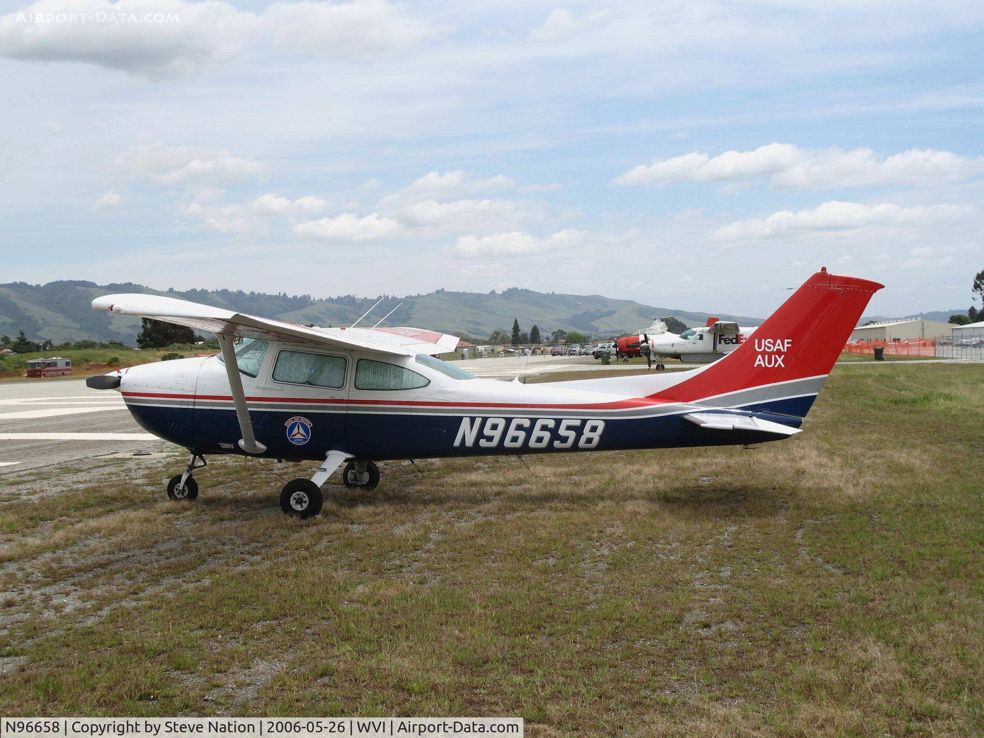 N96658, 1979 Cessna 182Q Skylane C/N 18266797, Civil Air Patrol USAF AUX 1979 Cessna 182Q @ Watsonville Municipal Airport, CA