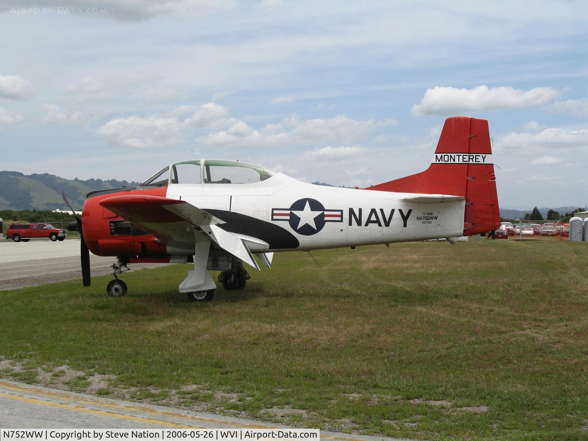 N752WW, 1954 North American T-28B Trojan C/N 200-115, 1954 North American T-28B (NX752WW) as (NAF) Monterey hack (BuAer 137752) @ Watsonville Municipal Airport, CA