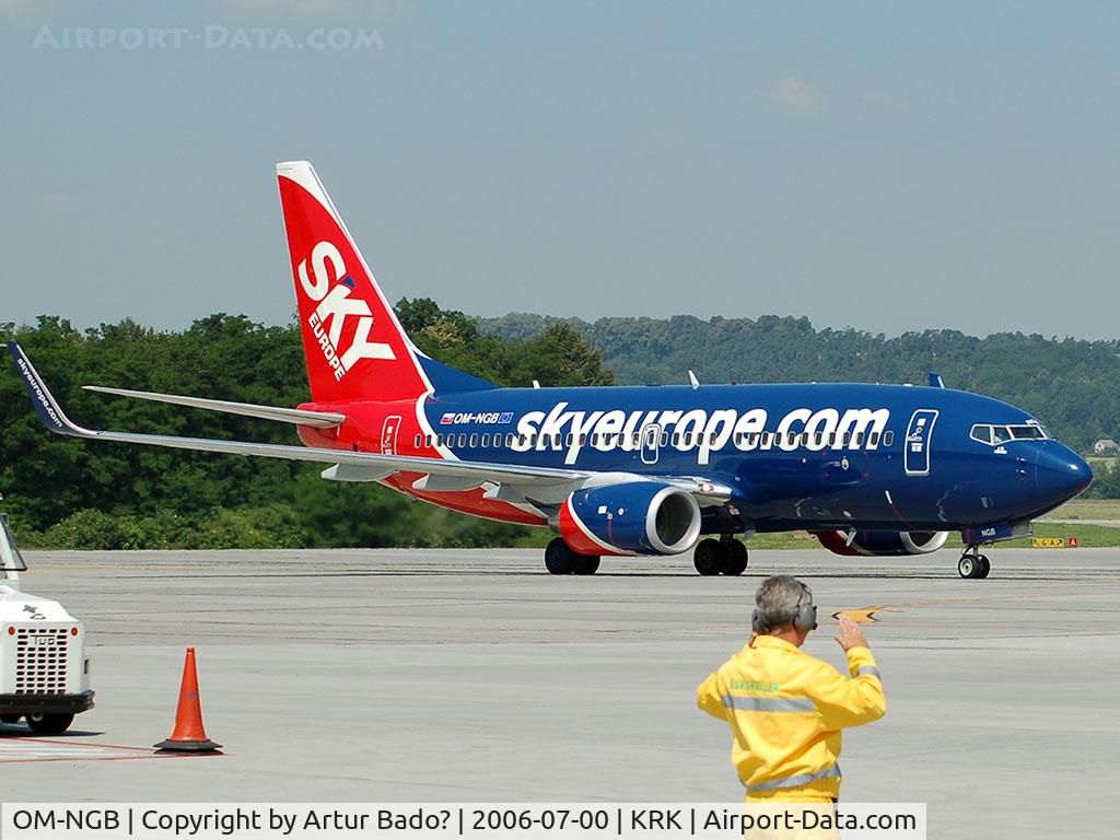 OM-NGB, 2005 Boeing 737-76N C/N 32695, Sky Europe