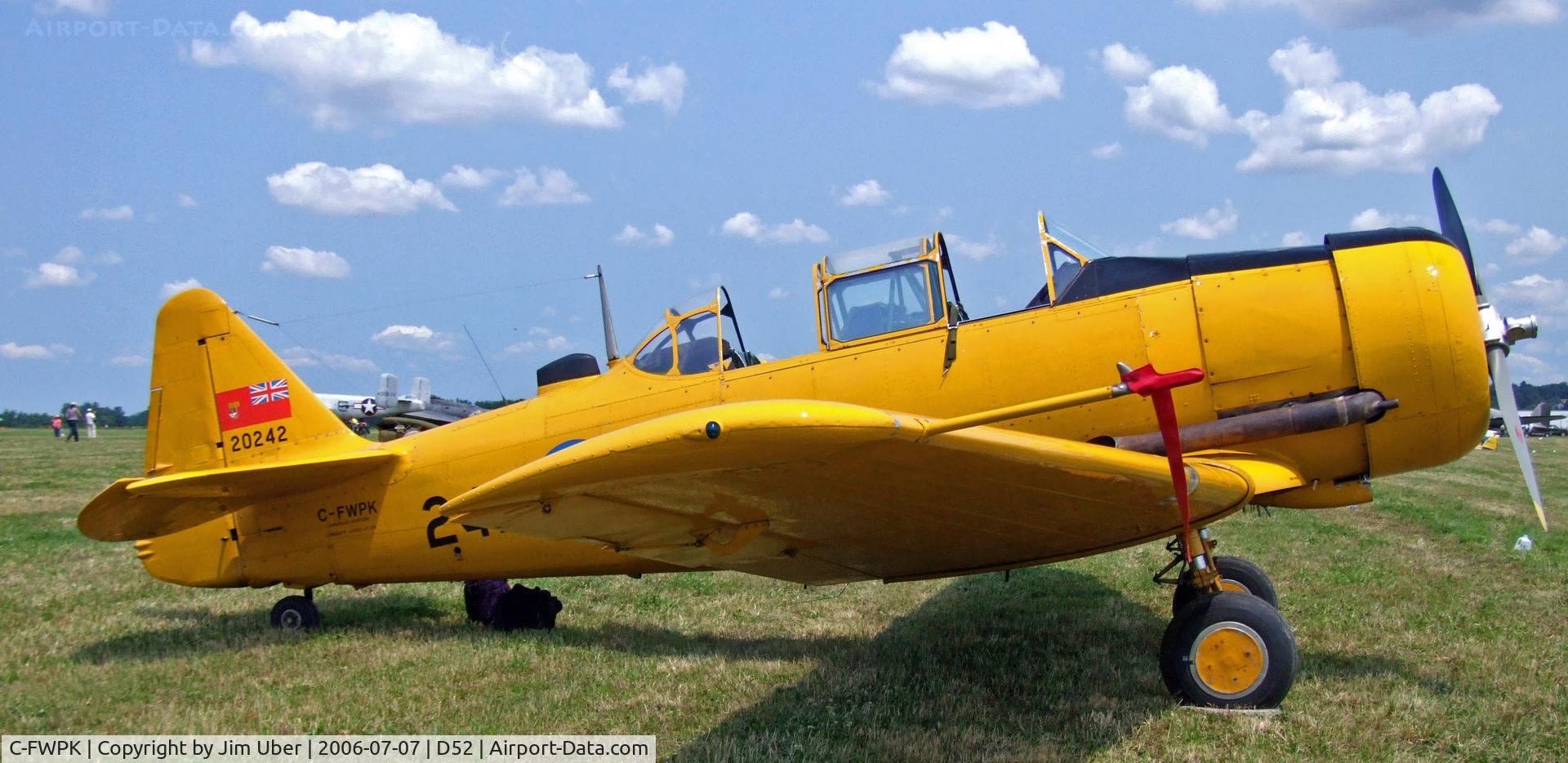 C-FWPK, 1952 Canadian Car & Foundry T-6 Harvard Mk.4 C/N CCF4-33, at the Geneseo show
