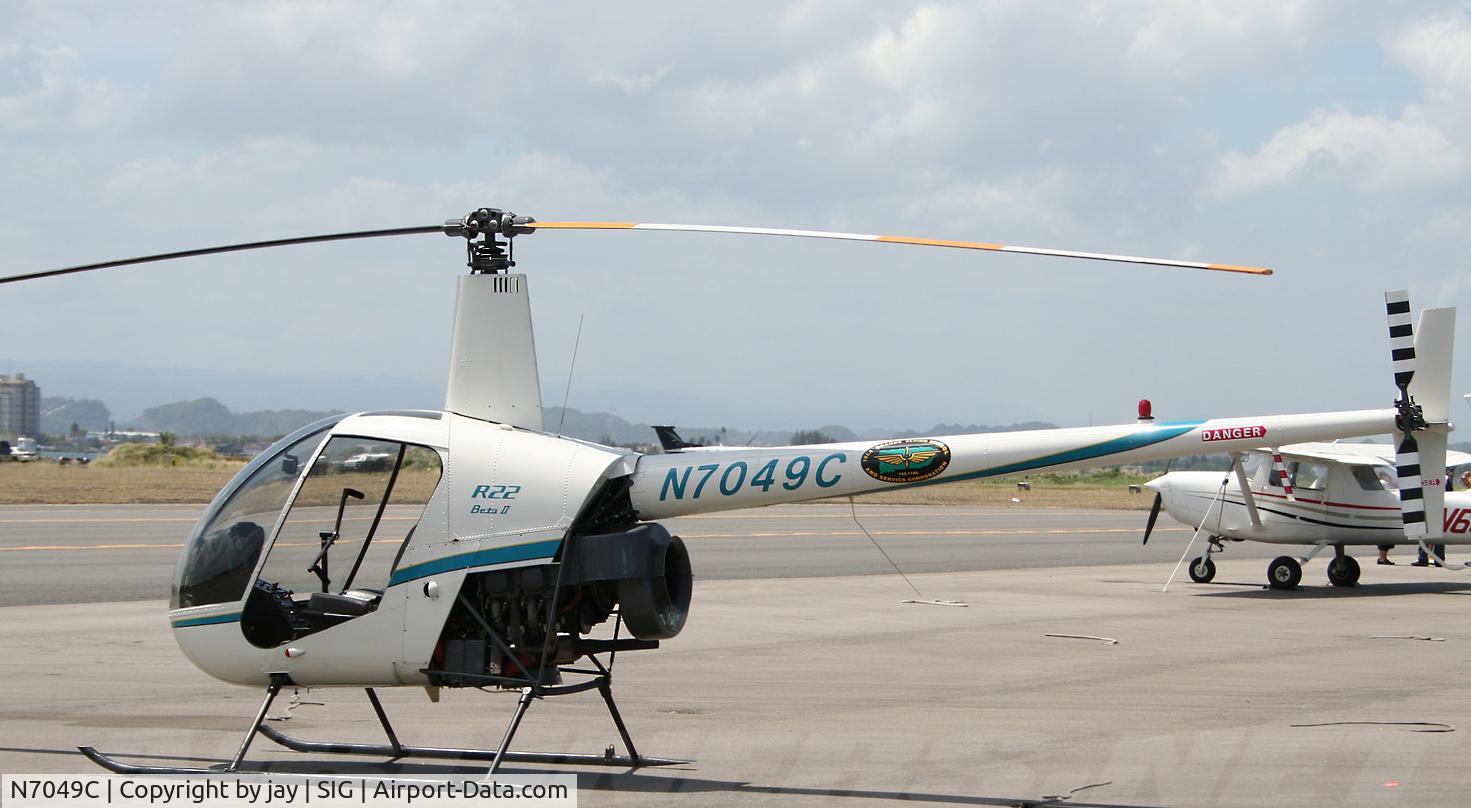 N7049C, 1998 Robinson R22 BETA C/N 2884, R22 from isla grande flying school