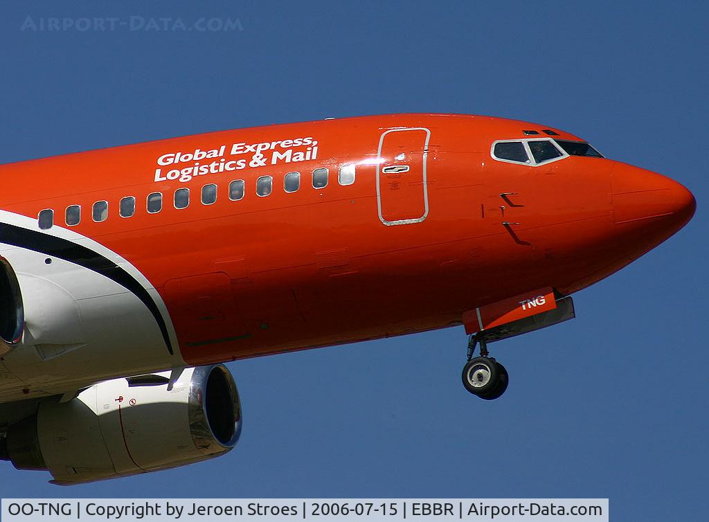 OO-TNG, 1988 Boeing 737-3Y0 C/N 24255, TNT goes also PAX