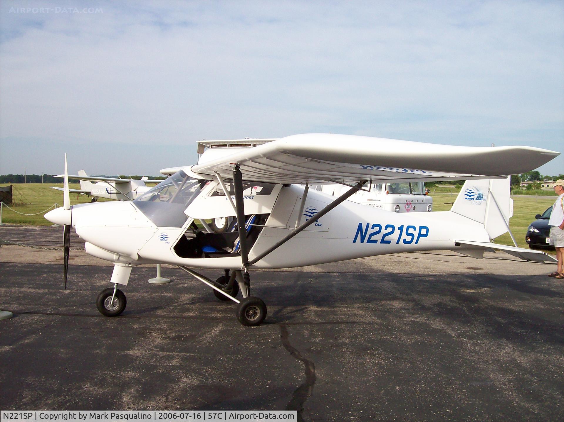 N221SP, 2005 Comco Ikarus C42 FB100 C/N 0512-6776, Aerosport C42 FB100