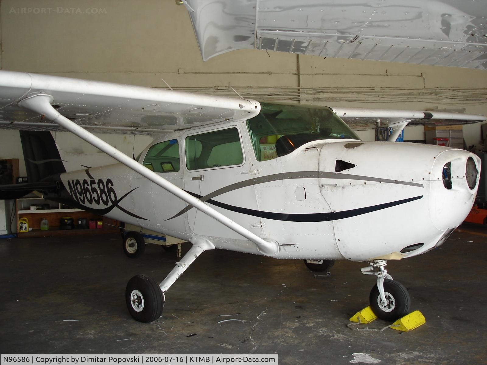 N96586, 1984 Cessna 172P C/N 17276091, Cessna Skyhawk undergoing diesel engine conversion at Tamiami Airport.