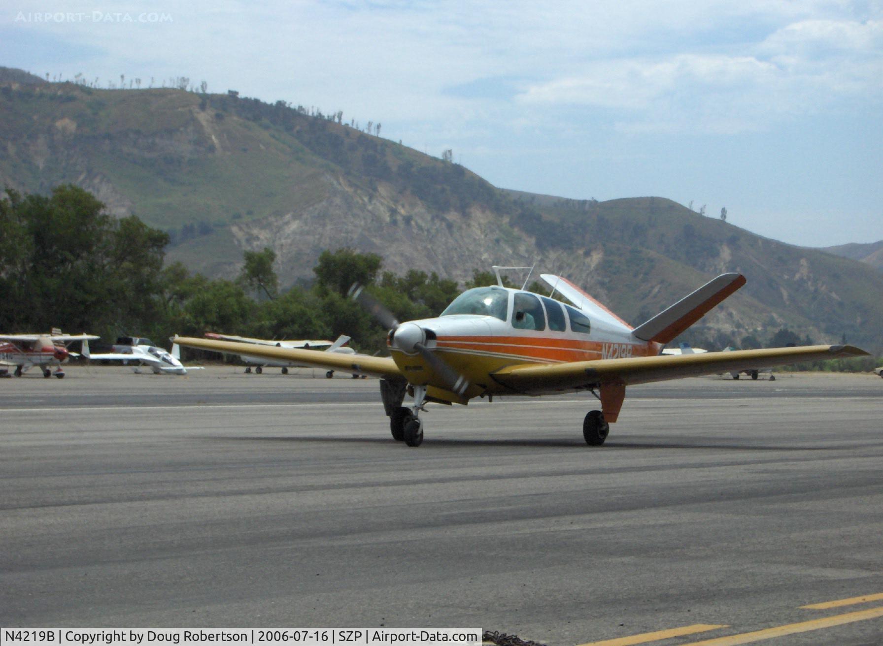 N4219B, 1955 Beech F35 Bonanza C/N D-4180, 1955 Beech F35 BONANZA, Continental E225-8 225 Hp, taxi to Runway 22