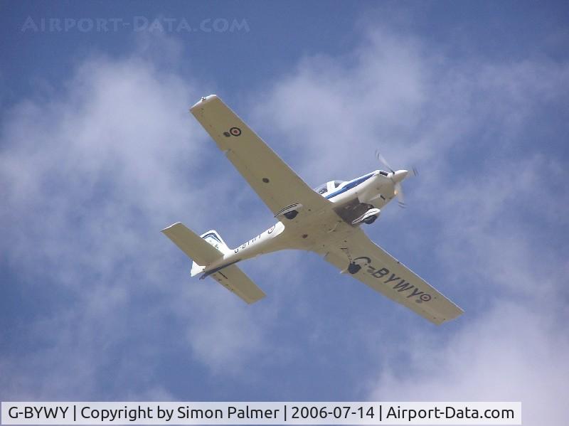G-BYWY, 2001 Grob G-115E Tutor T1 C/N 82159/E, Grob G115 Tutor landing at Cranwell