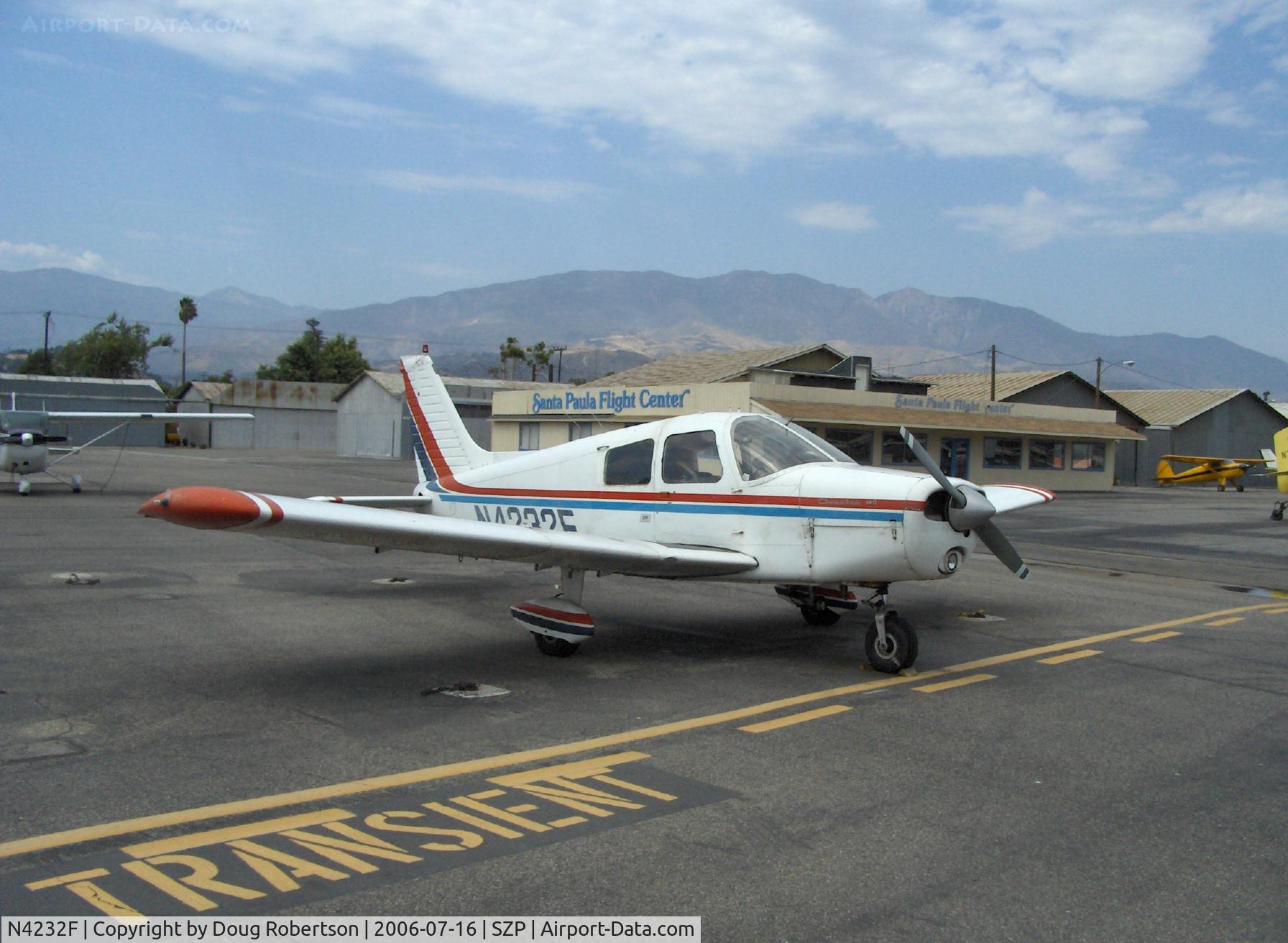 N4232F, 1976 Piper PA-28-140 C/N 28-7725005, 1976 Piper PA-28-140 CRUISER, Lycoming O-320 150 Hp