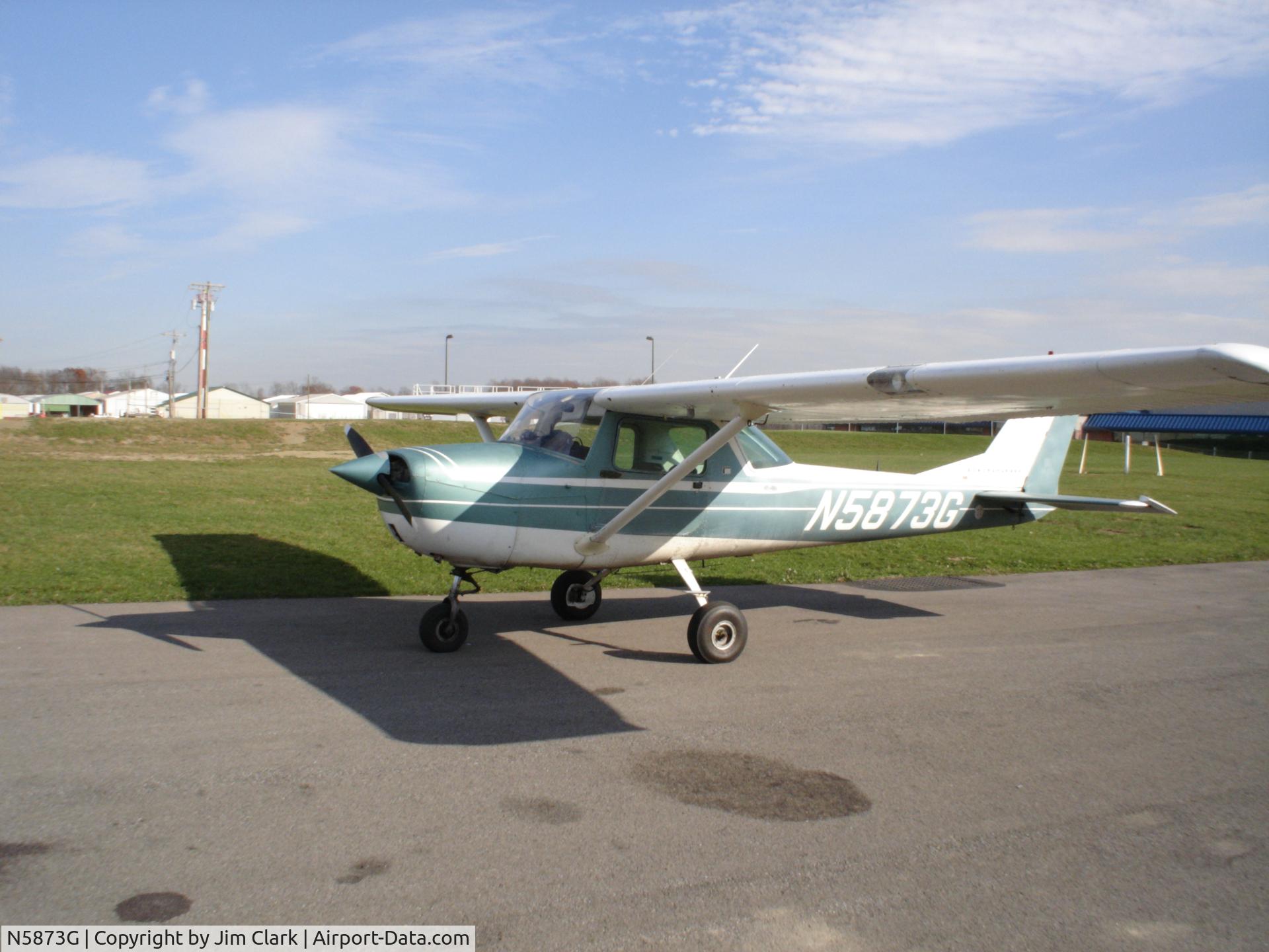 N5873G, 1969 Cessna 150K C/N 15071373, Rostraver airport 2004