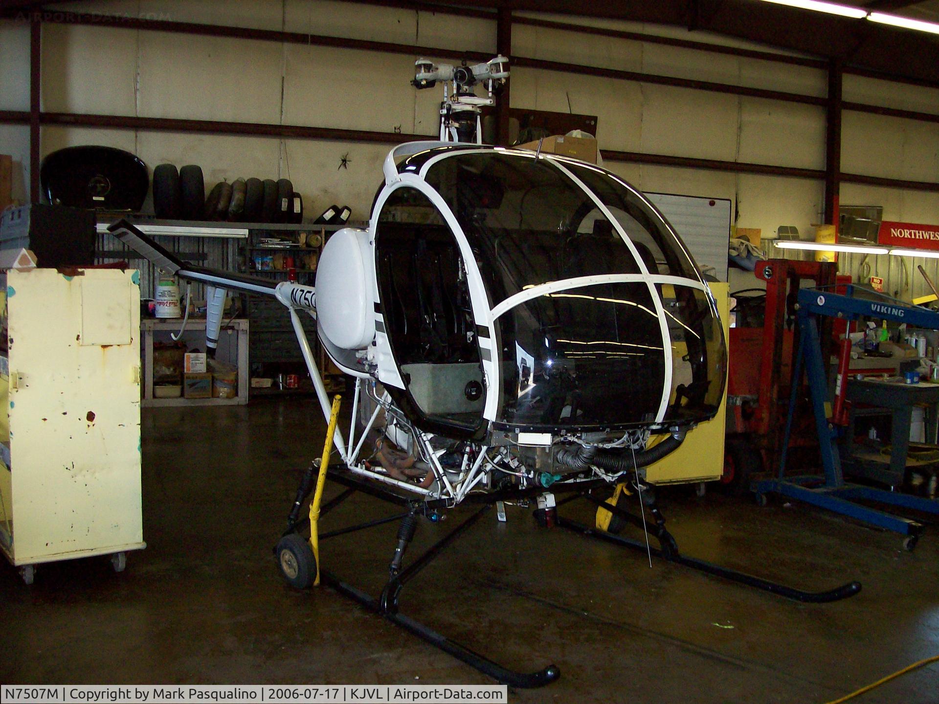 N7507M, 1989 Schweizer 269C C/N S1365, 269C