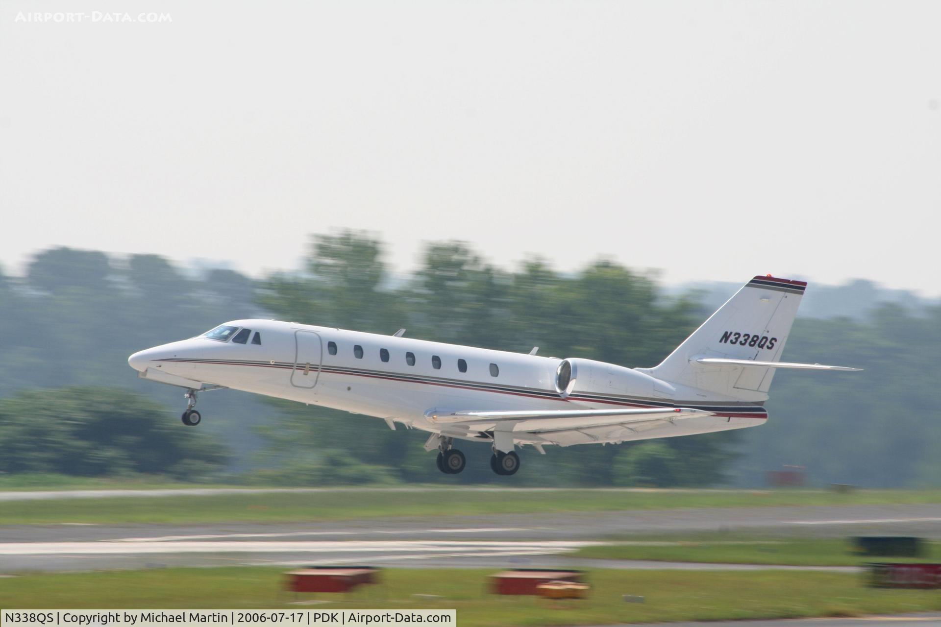 N338QS, 2004 Cessna 680 Citation Sovereign C/N 6800011, Execjet 338 Departing Runway 2R