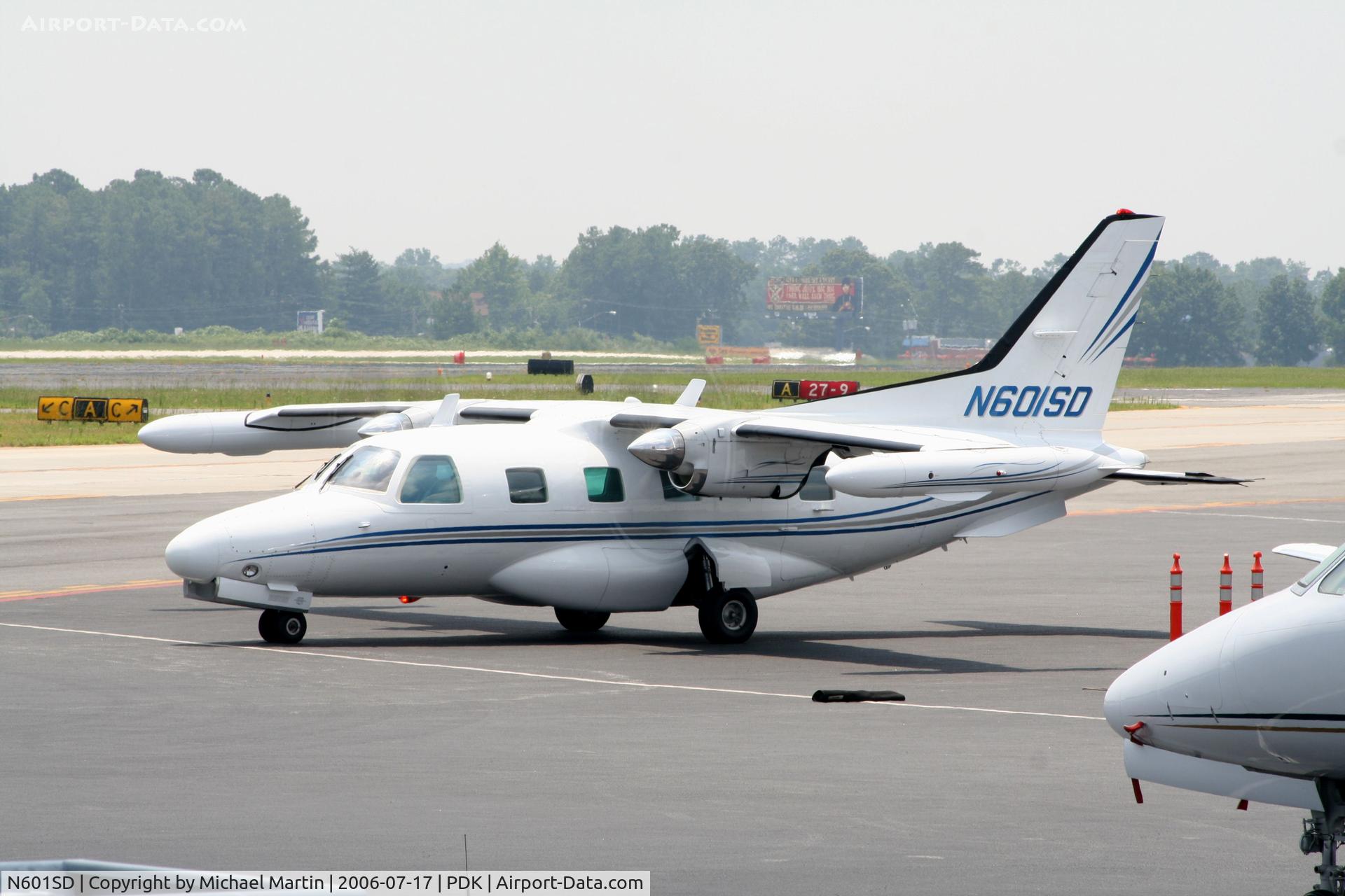 N601SD, 1973 Mitsubishi MU-2B-35 C/N 610, Departing Runway 2R
