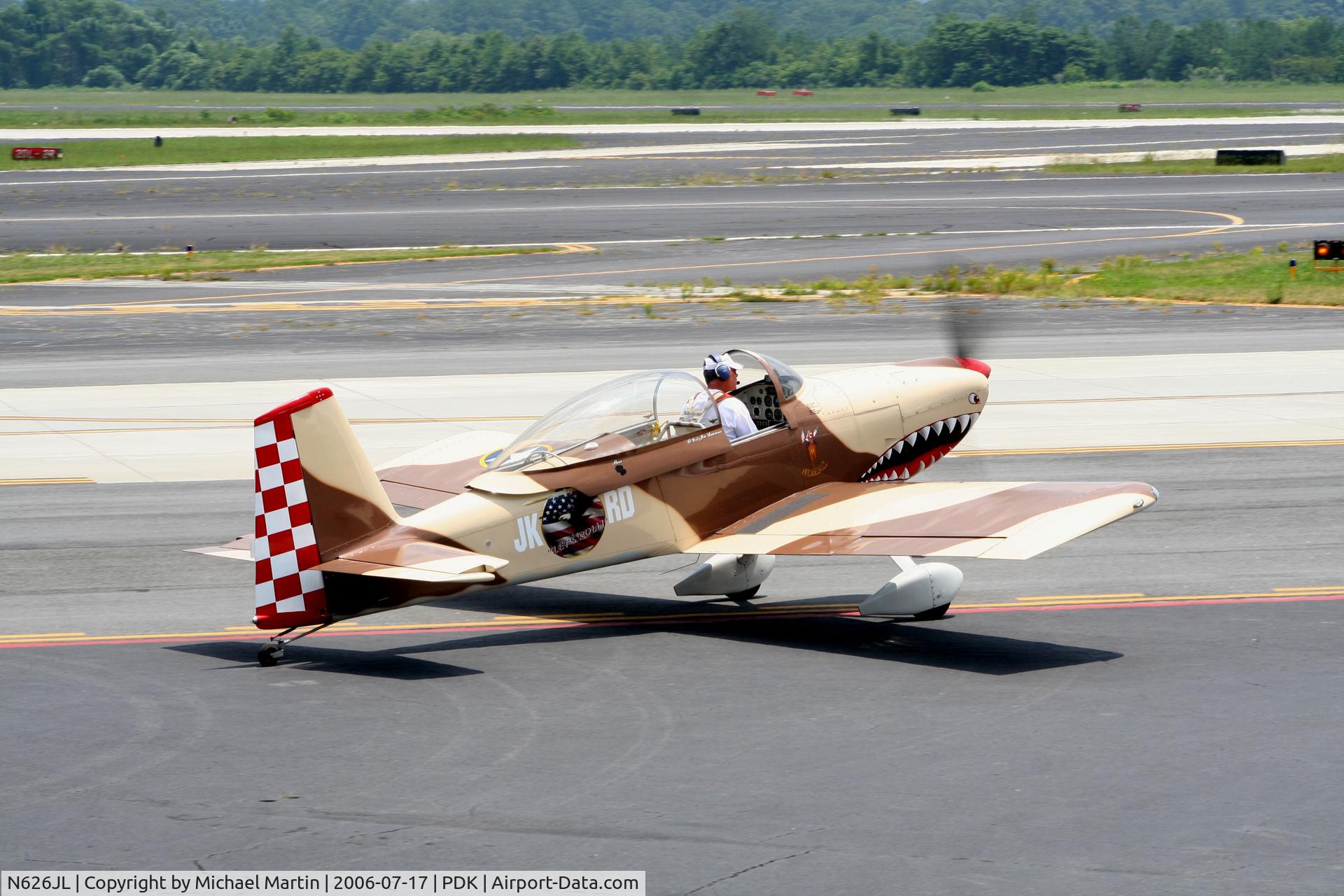 N626JL, Vans RV-8 C/N 81114, Taxing to Runway 2L