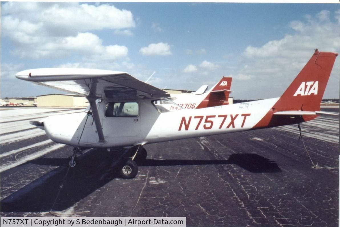N757XT, 1977 Cessna 152 C/N 15280092, N757XT
