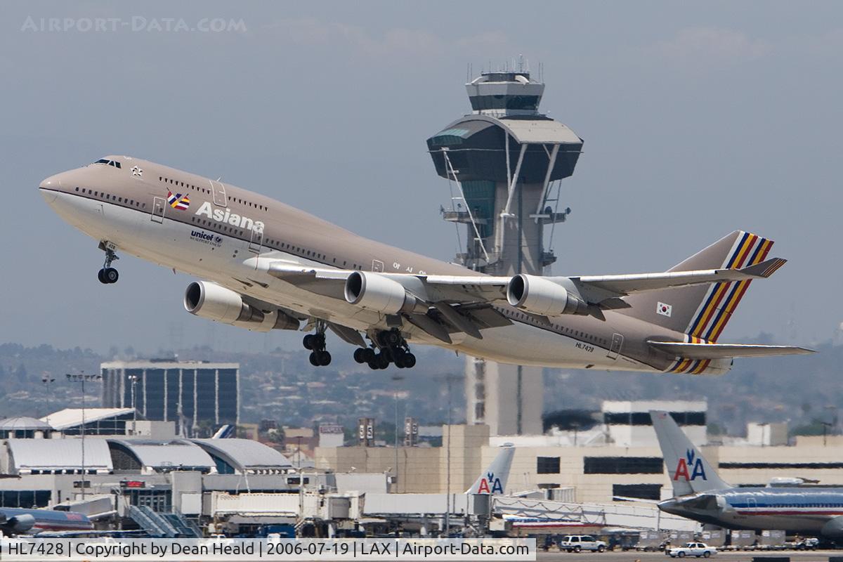 HL7428, 1998 Boeing 747-48E C/N 28552, Asiana Airlines HL7428 (FLT AAR201) departing RWY 25R enroute to Incheon Int'l (RKSI) - Seoul, Korea.