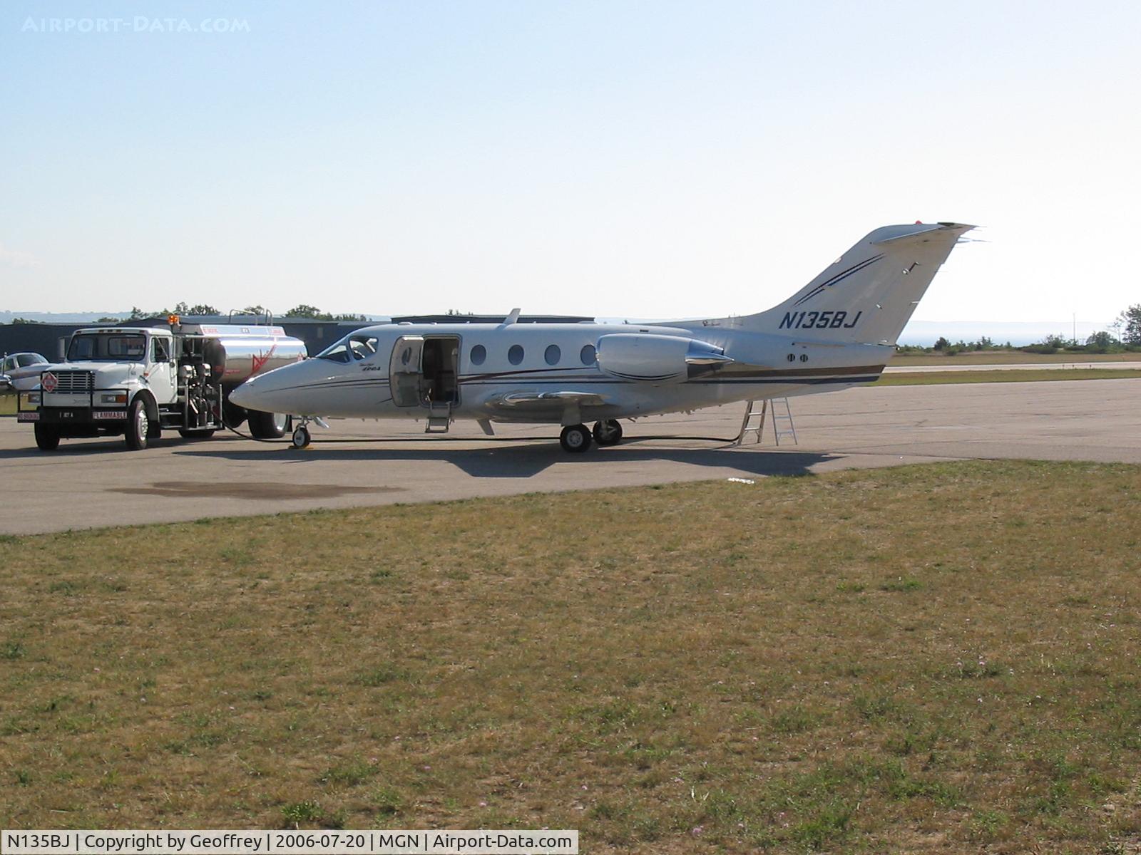 N135BJ, 1997 Raytheon Aircraft Company 400A C/N RK-135, GULP GULP GULP