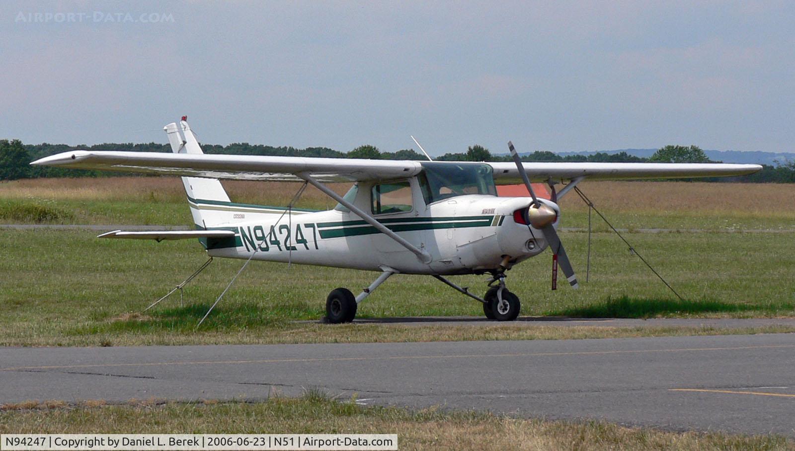 N94247, 1982 Cessna 152 C/N 15285630, This little trainer is still lookin' good after a quarter century.