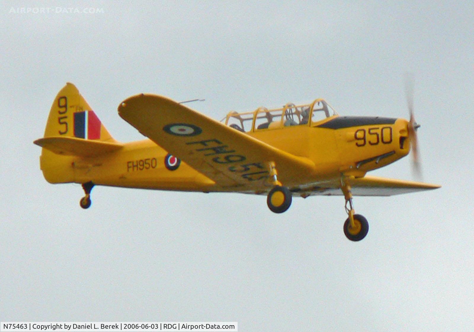 N75463, 1943 Fairchild M-62A-4 C/N T42-4299, She's a bright, yellow crowd pleaser every time!
