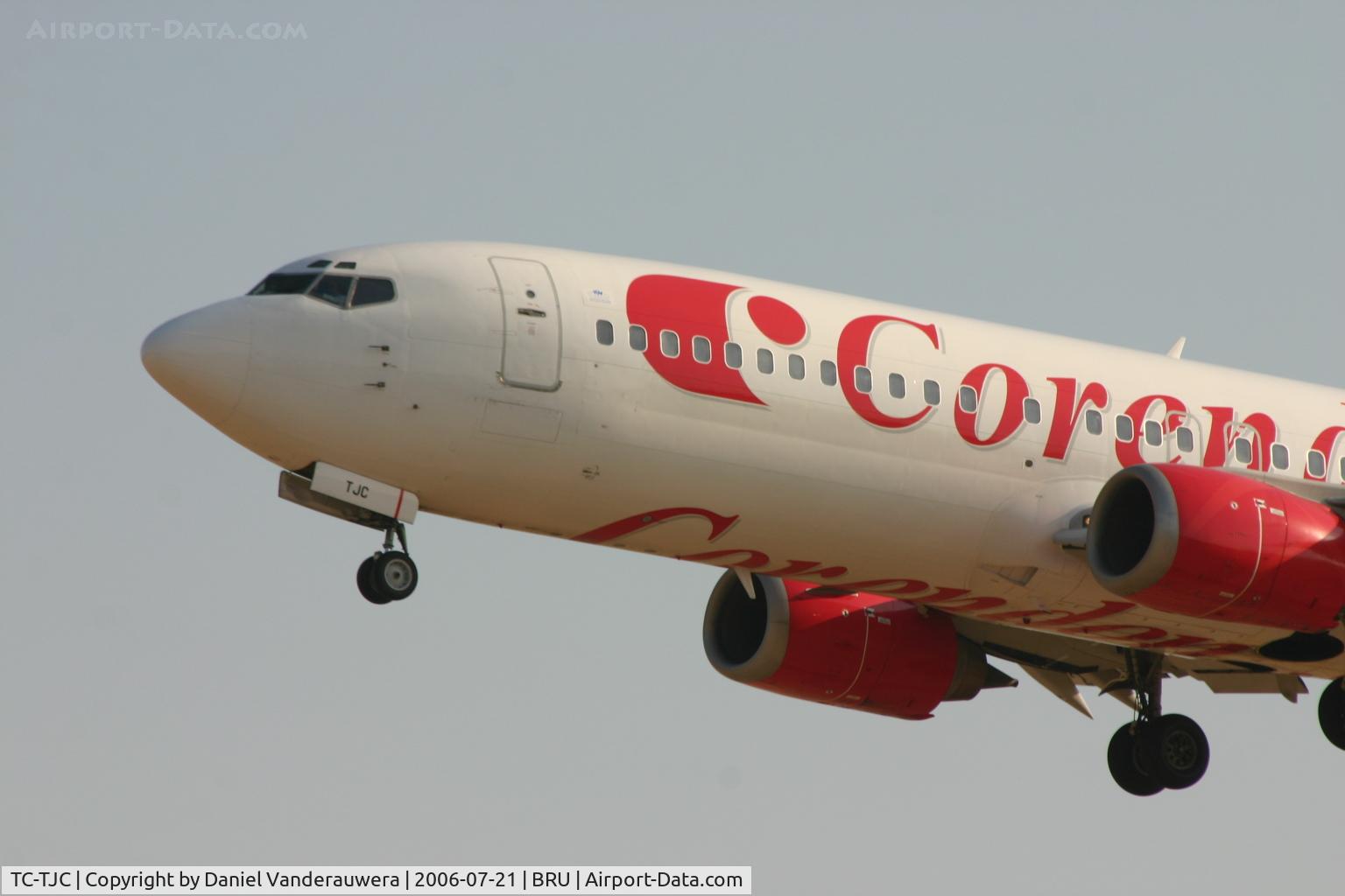 TC-TJC, 1993 Boeing 737-4Q8 C/N 25374, arrival of flight CAI 547 from Antalya