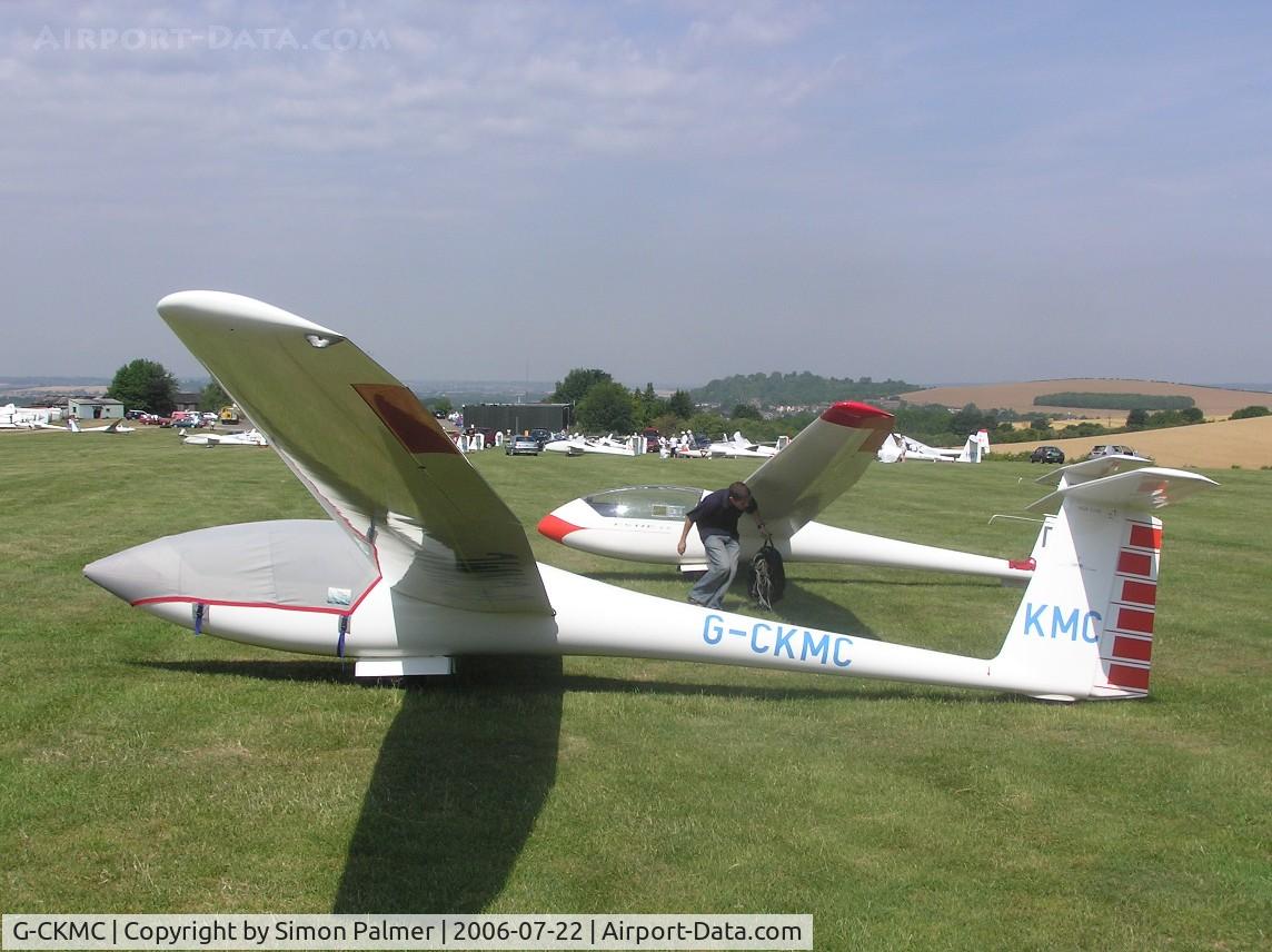 G-CKMC, 1977 Grob G-102 Astir CS77 C/N 1625, Grob G102 Astir CS77 at Dunstable