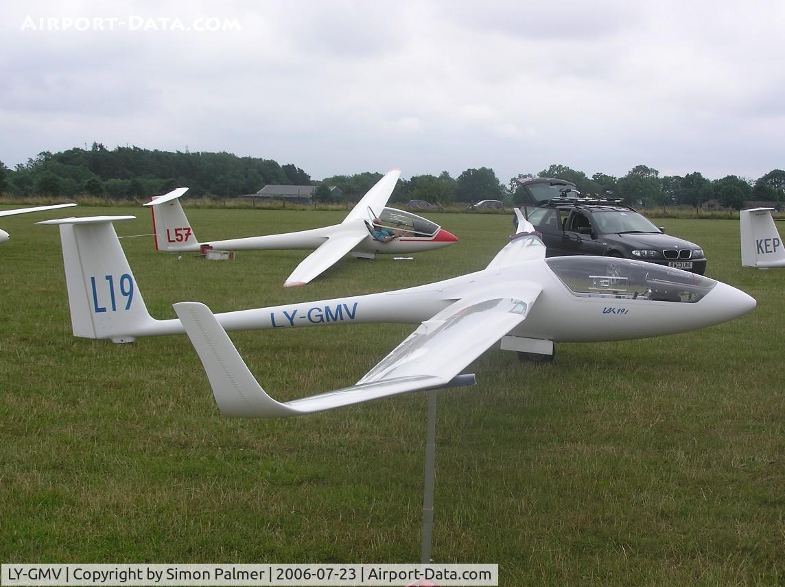 LY-GMV, Sportine Aviacija LAK-19aT C/N 020, Sportine Aviacija LAK-19aT at Husbands Bosworth
