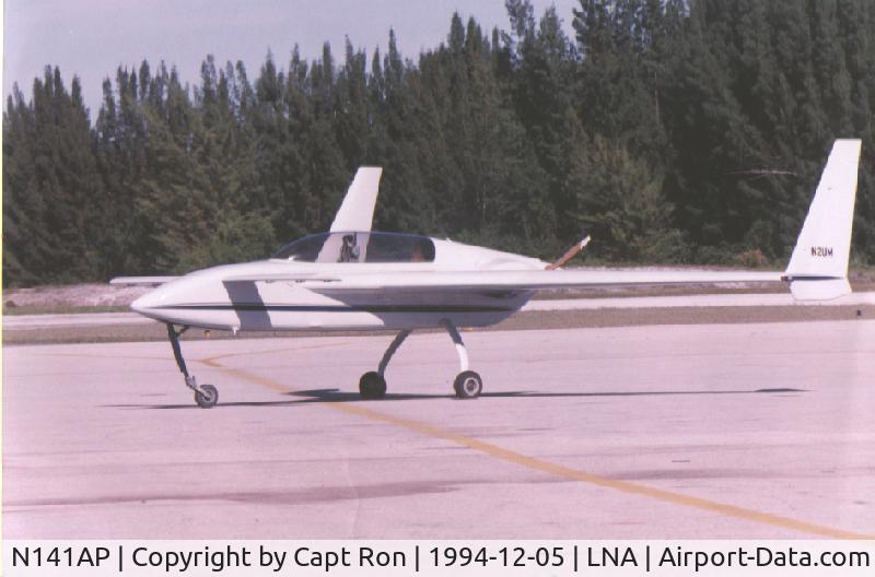 N141AP, 1992 Rutan Long-EZ C/N 457M, Formally registered as N2UM