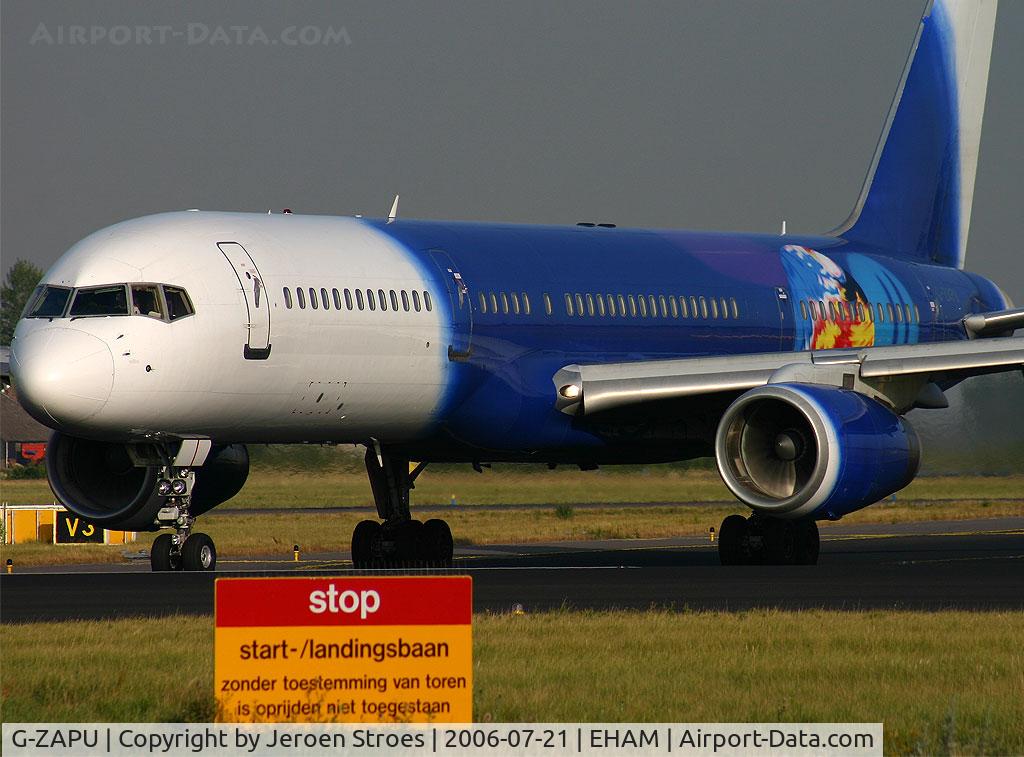G-ZAPU, 1992 Boeing 757-2Y0/F C/N 26151, nice livery