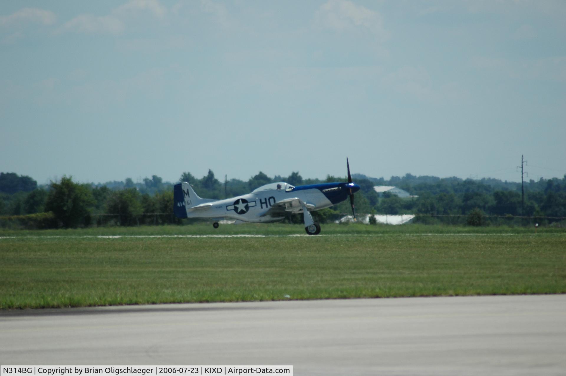 N314BG, North American P-51D Mustang C/N 122-3999 (44-73140), Take off