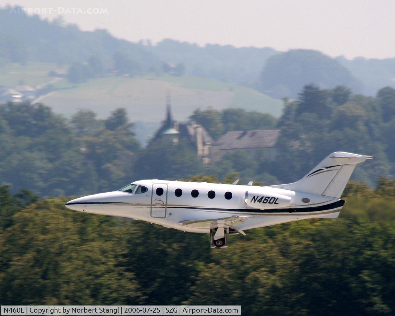 N460L, 2003 Beech 390 Premier I C/N RB-46, starting in front of the famous 