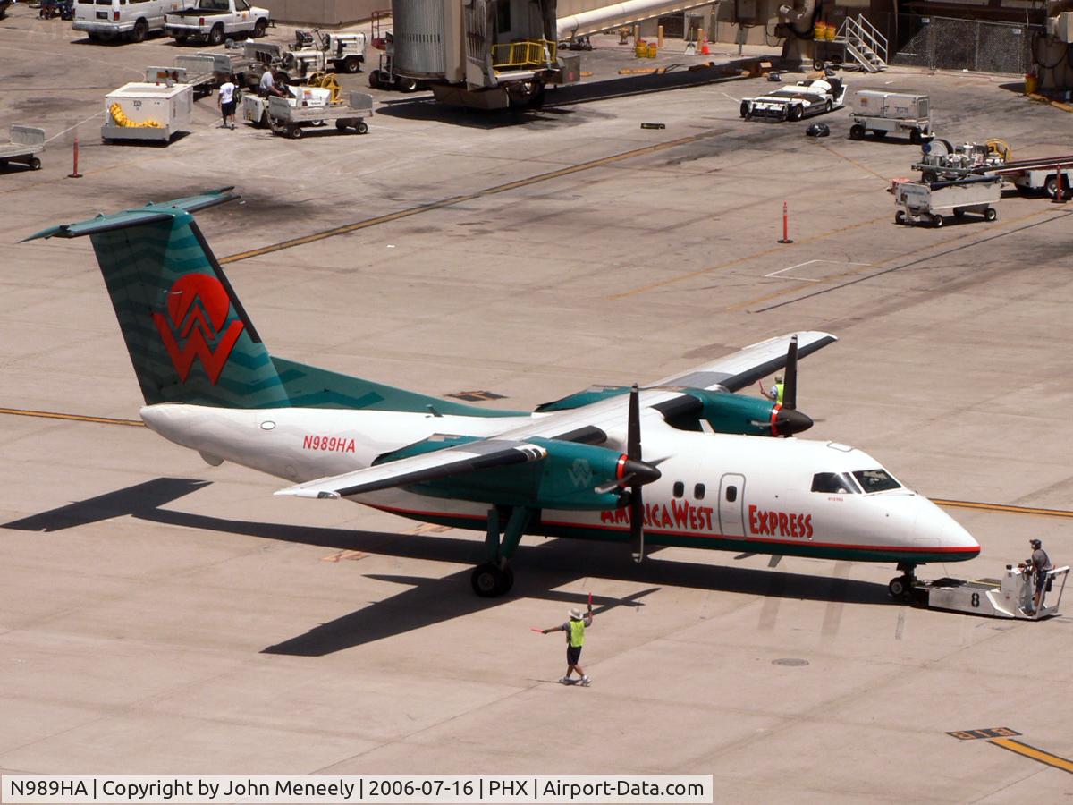 N989HA, 1996 De Havilland Canada DHC-8-202 Dash 8 C/N 427, Pushing back